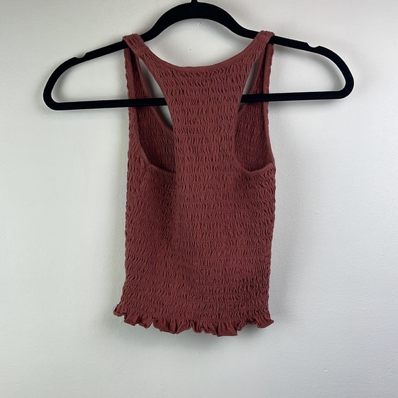 American Eagle Rust Smocked Tank size xs - Picture 4 of 4